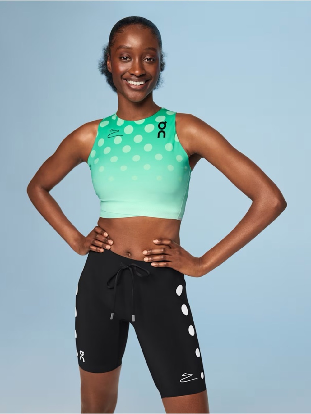 On Running x DISTANCE Race Crop NWOT